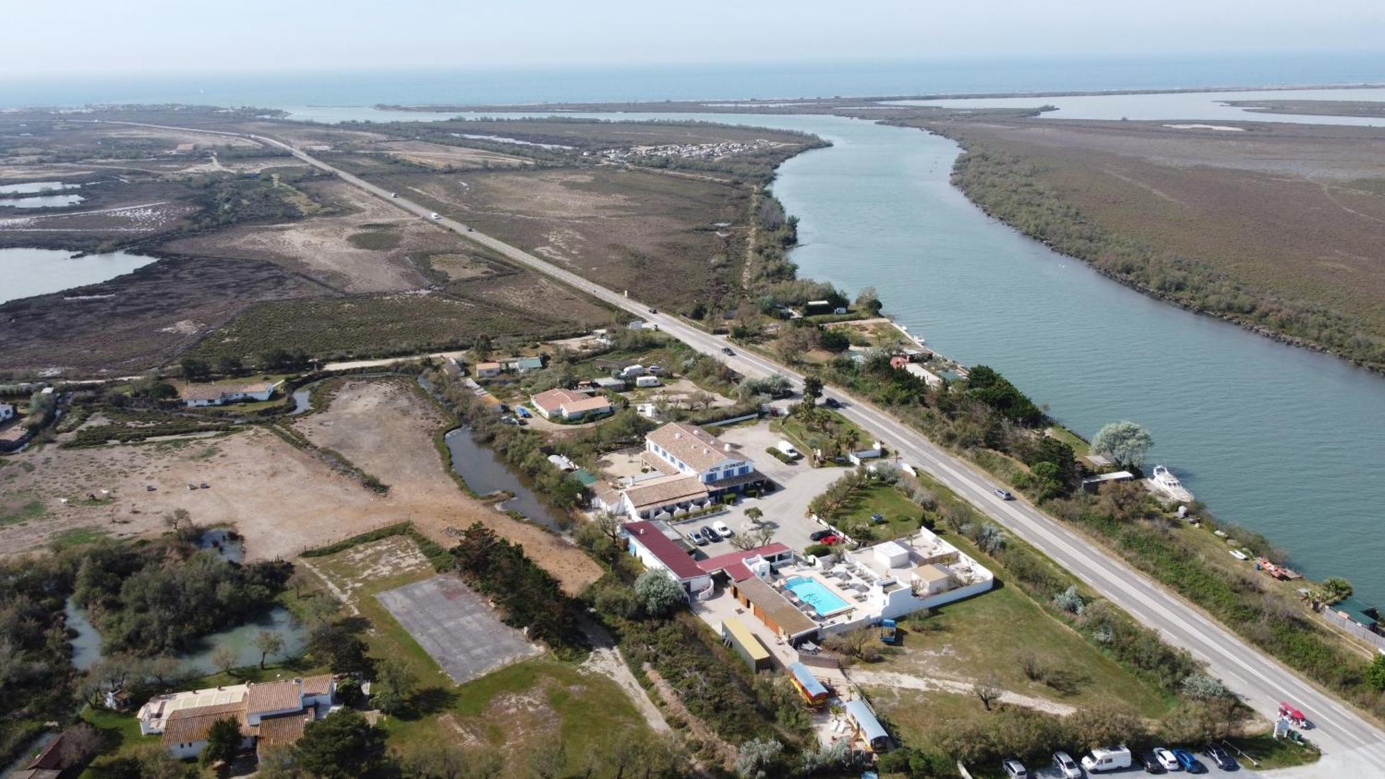 Clamador Saintes-Maries-de-la-Mer Exteriör bild